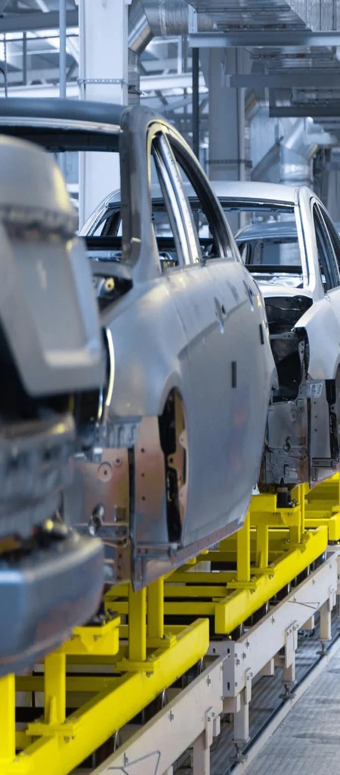 One of India’s largest passenger & commercial vehicle manufacturers